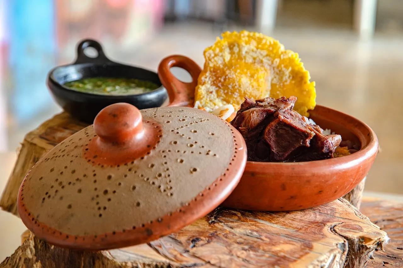 LOS SABORES DE LA HISTORIA